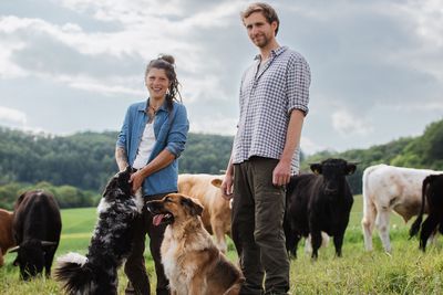 Matthias und Leonie, die Aktuelle BewirtschafterKuh